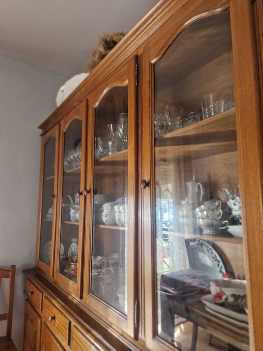 Armário Sala Vitrine de 4 portas
