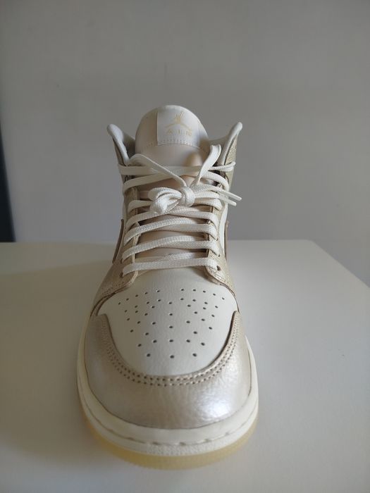 Nike Air Jordan 1 Mid