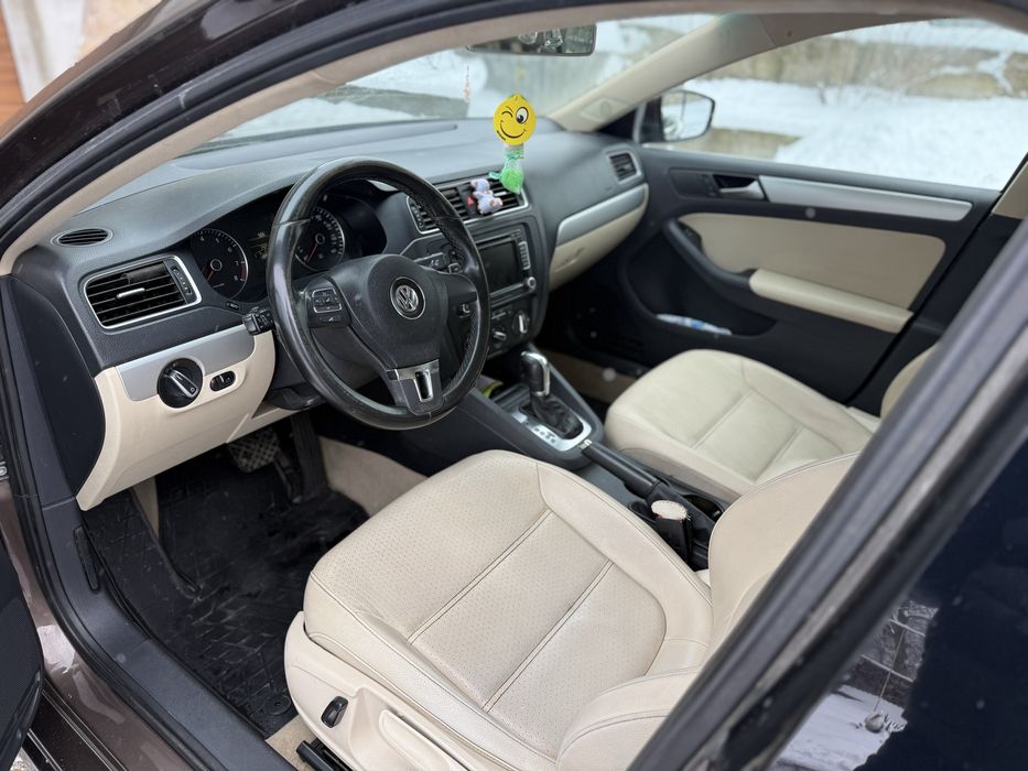 VW JETTA 2014p 1.8 tfsi АВТОМАТ! , Гарний стан!