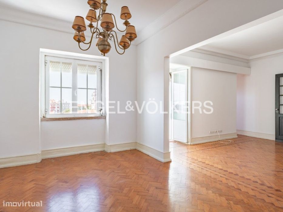 Magnífico apartamento T3+2 com vista ao rio!