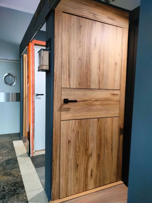 Drzwi wewnętrzne "80" Prawe Porta + ościeżnica regulowana