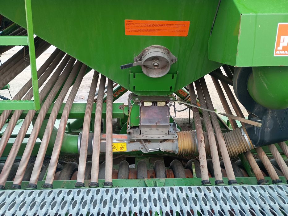 Siewnik Amazone P2000 - ADP/KW403/580