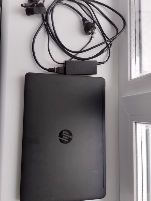 Продам ноутбук HP.