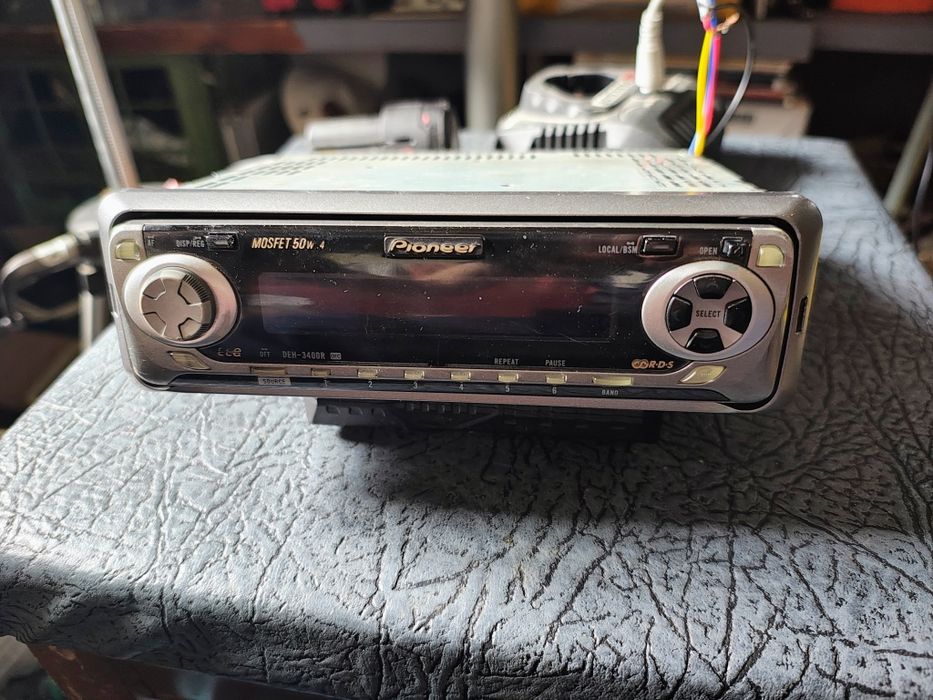 Pioneer deh-3400r Bluetooth