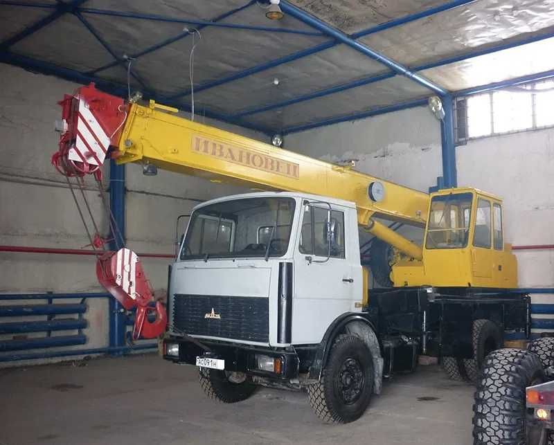 Послуги  оренда услуги автовишки та автокрана