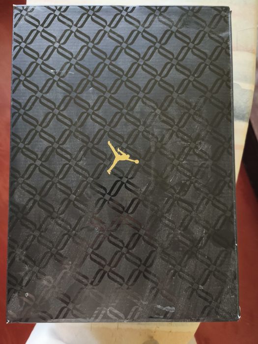 Продам босоніжки Jordan 23.5 см