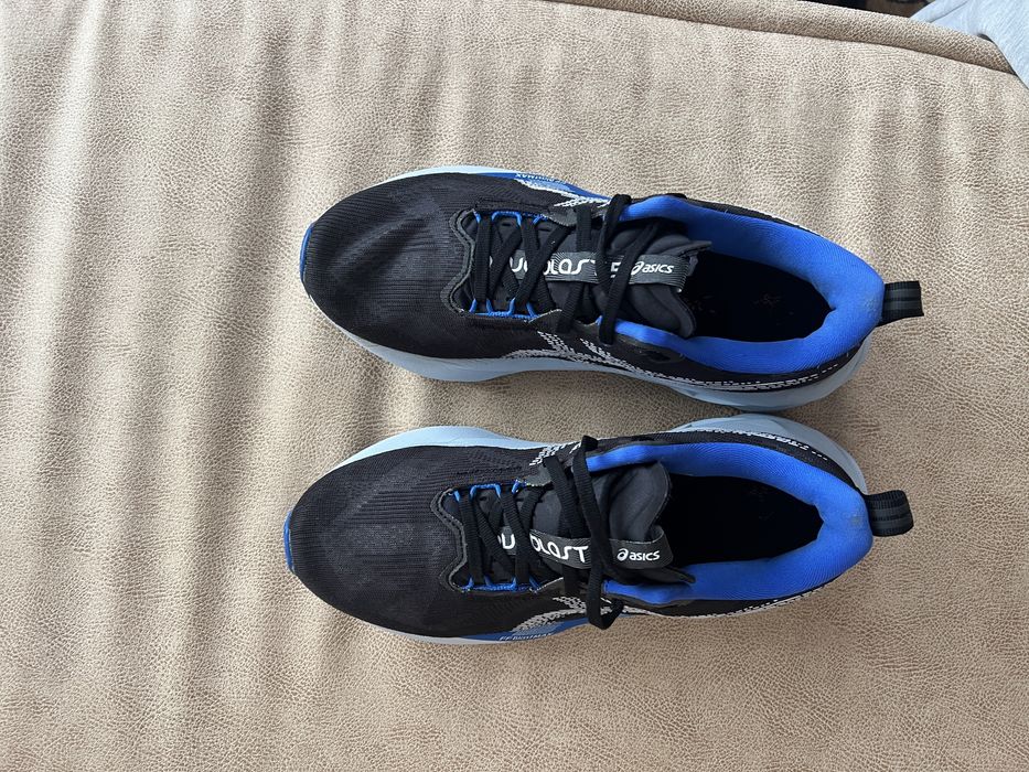 Asics NovaBlast 5 (42 -27см)