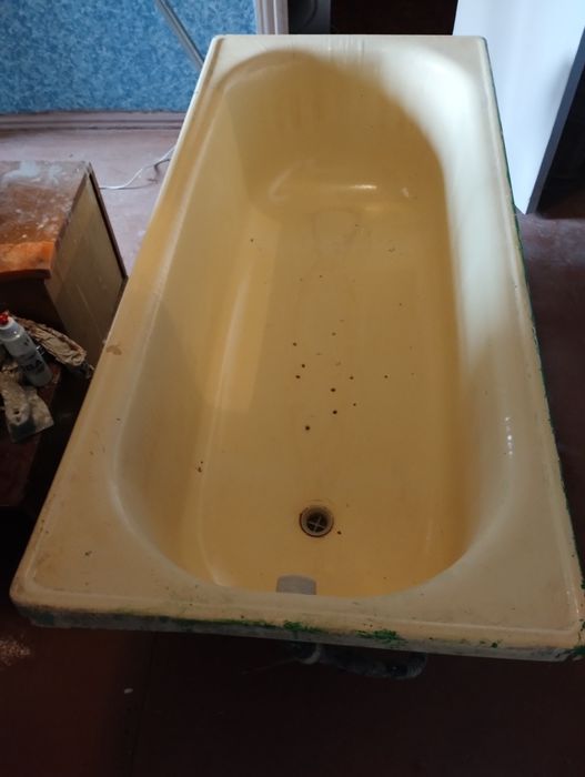 Ванна залізна емальована