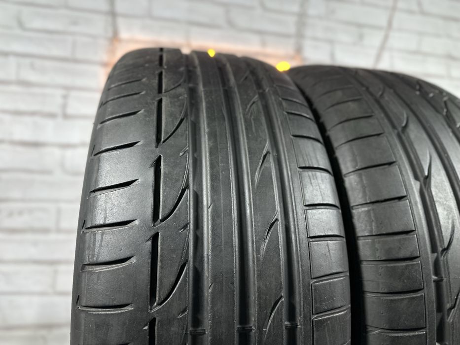 Комплект і пара 245 45 19 Bridgestone Potenza S001