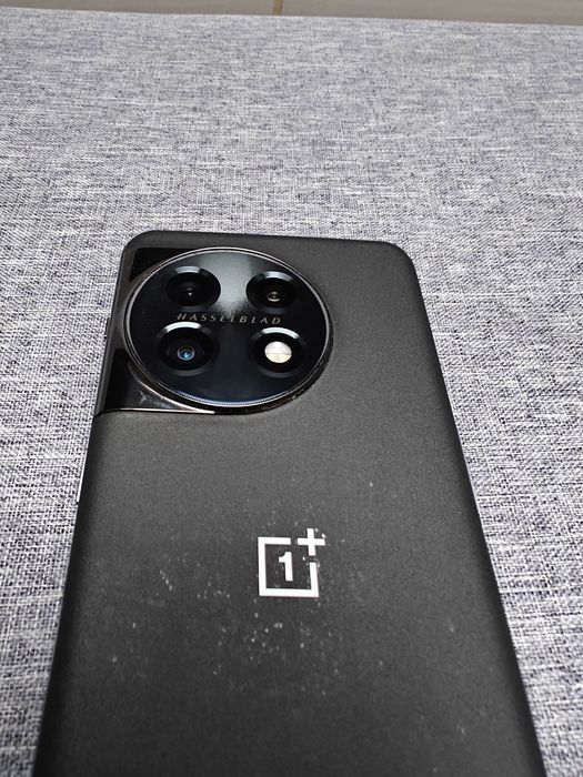 Oneplus 11 5G /16Gb/256Gb