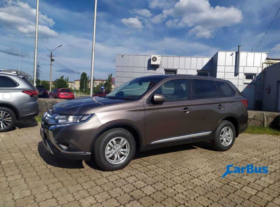 Розборка Mitsubishi Outlander PHEV 2018 гібрид АКПП повний привід