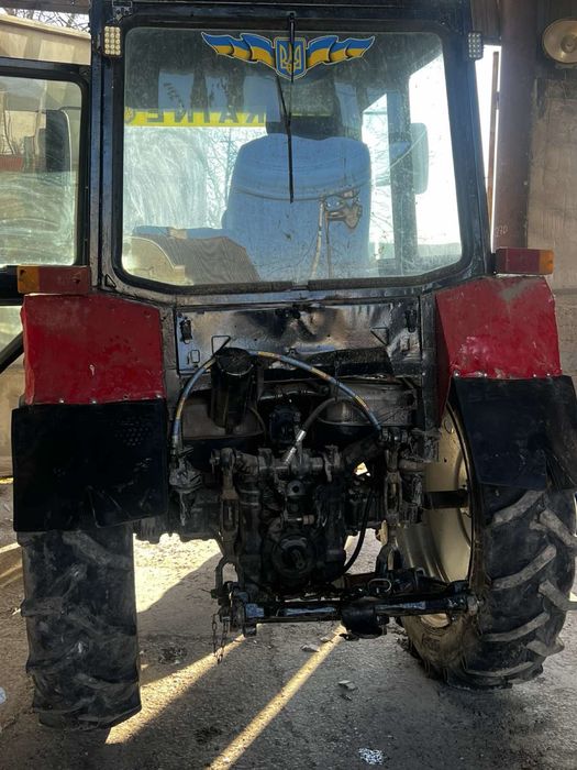 Трактор мтз 80 в робочому стані