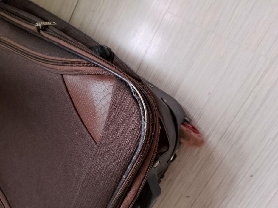 Сумка дорожная-чемодан на колесах(бескаркасный)..