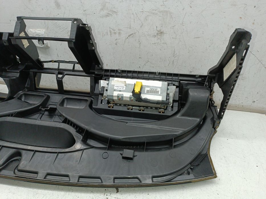 Tablier com airbag de passageiro - SKODA FABIA I três volumes (6Y3) | 99 - 07