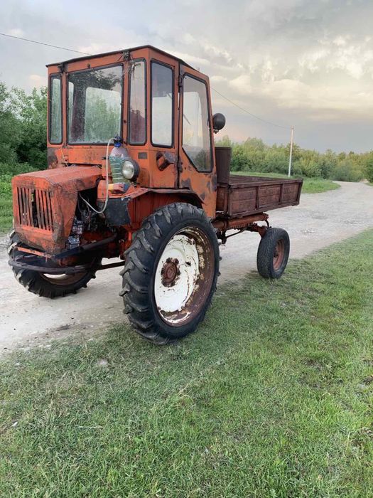 Продам трактор Т 16 в хорошому стані