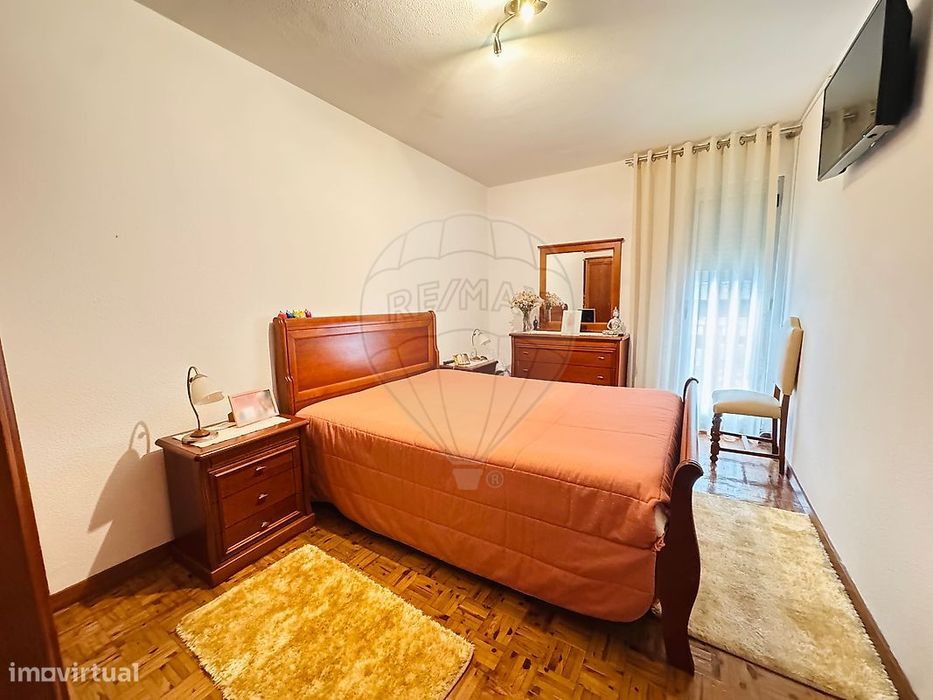 Apartamento T4 para venda