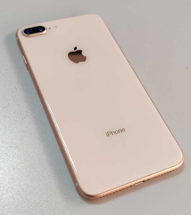 Apple · iPhone 8 Plus · 64 GB · Dourado