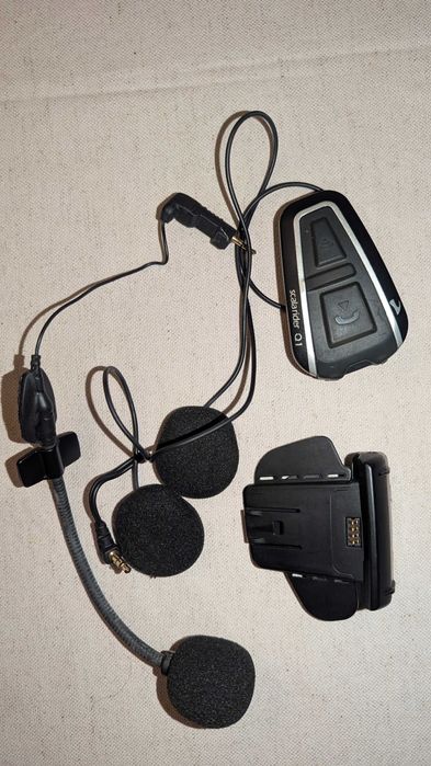 Intercomunicador p/ capacete de moto Cardo Scala Rider Q1 Valongo