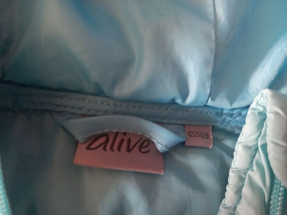 Kurtka dziewczęca 122/128