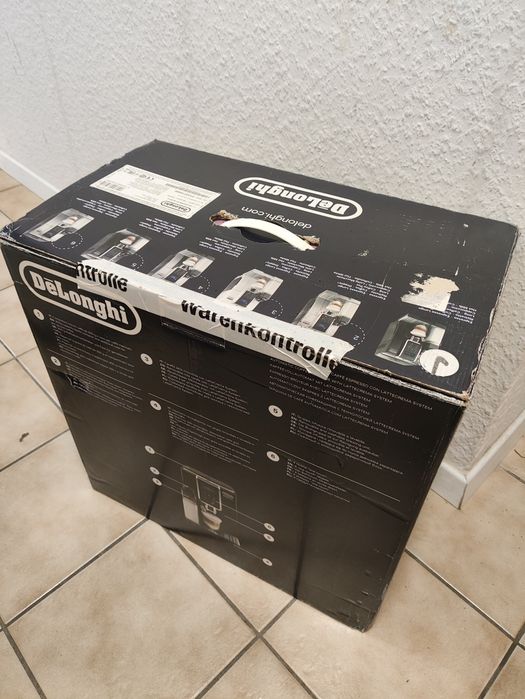 Кавомашина в Кожен Дім ® Delonghi Dinamica
