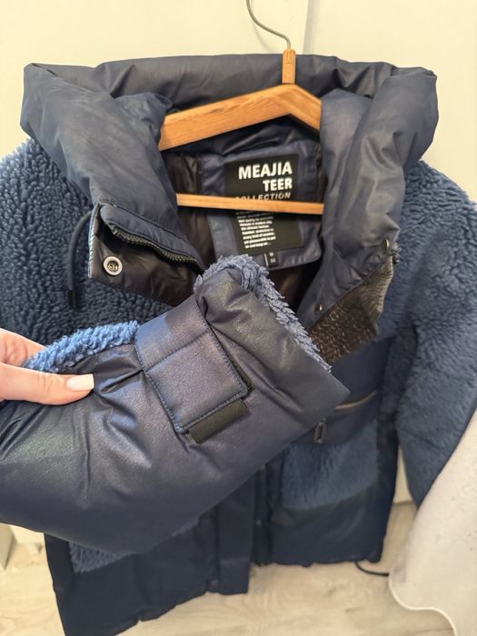 Зимова куртка , нова