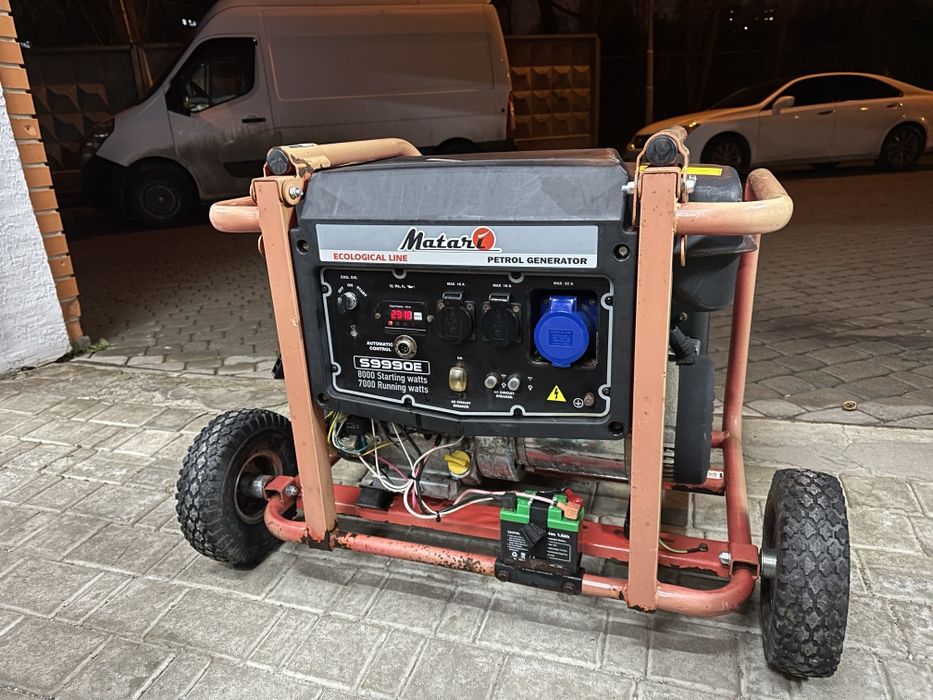 Продам генератор Matari 9990E(Япония)