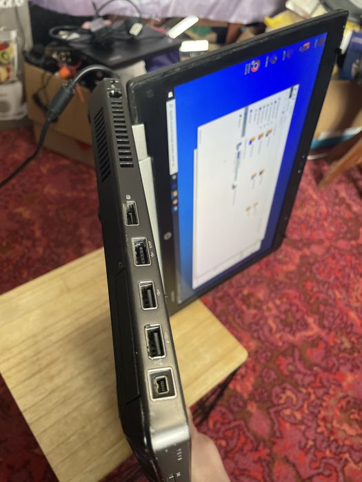 Продам ноутбук HP EliteBook 8560w