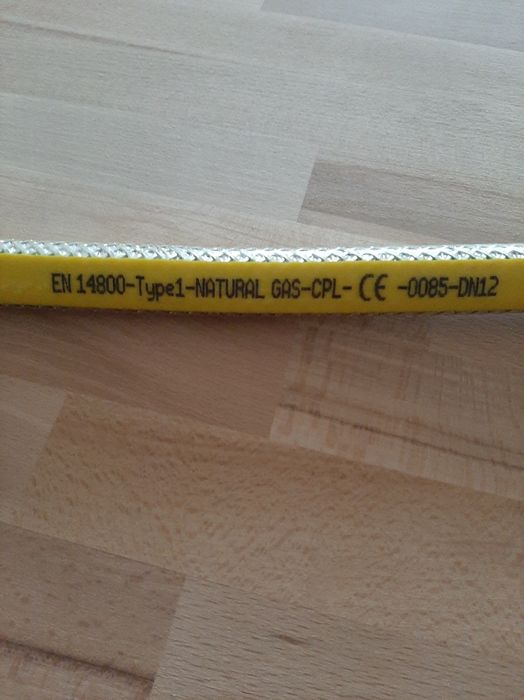 Przewód elastyczny do gazu prosty 1/2" 1000 mm