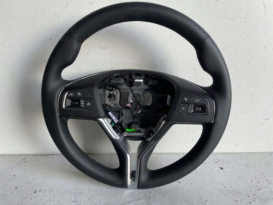 maserati levante kierownica skórzana 06700955700