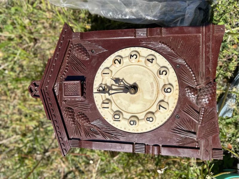 Zegar ścienny Majak z kukułką CCCP antyk mechanizm wagowy do renowacji