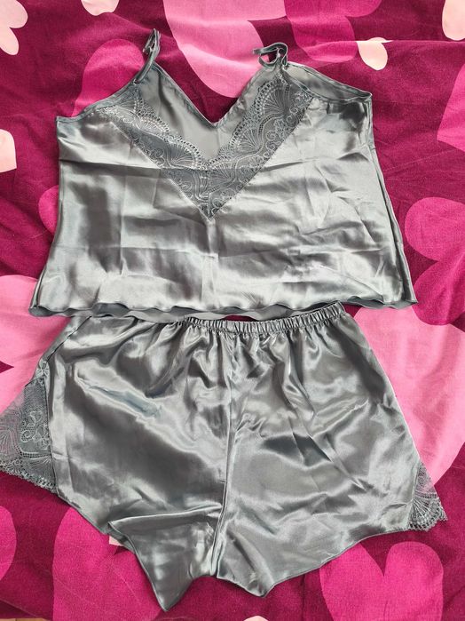 Komplet piżamkowy, letni z satyny