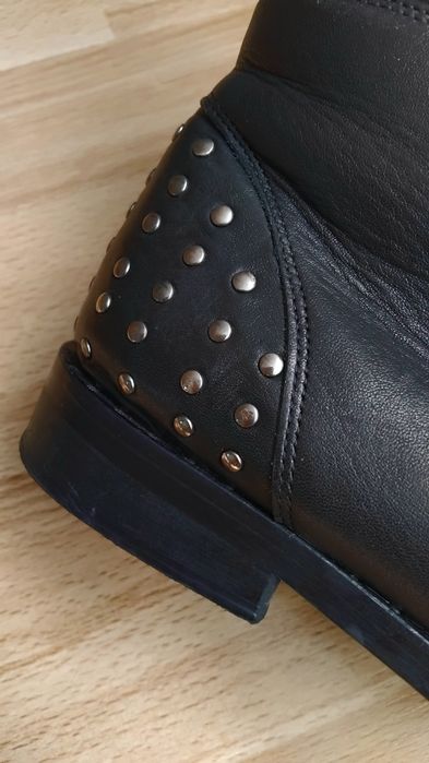 Skórzane botki workery.