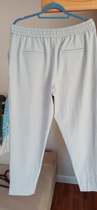 Spodnie  R 42  pas 88-90cm jest regulacja RESERVED