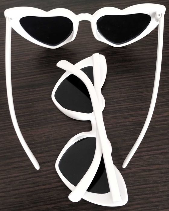 Conjunto Oculos Escuros Coração