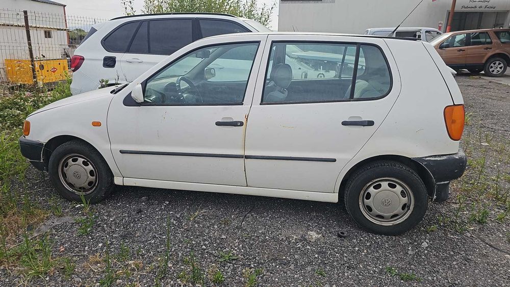 VENDO Wolkswagem POLO - 1996
