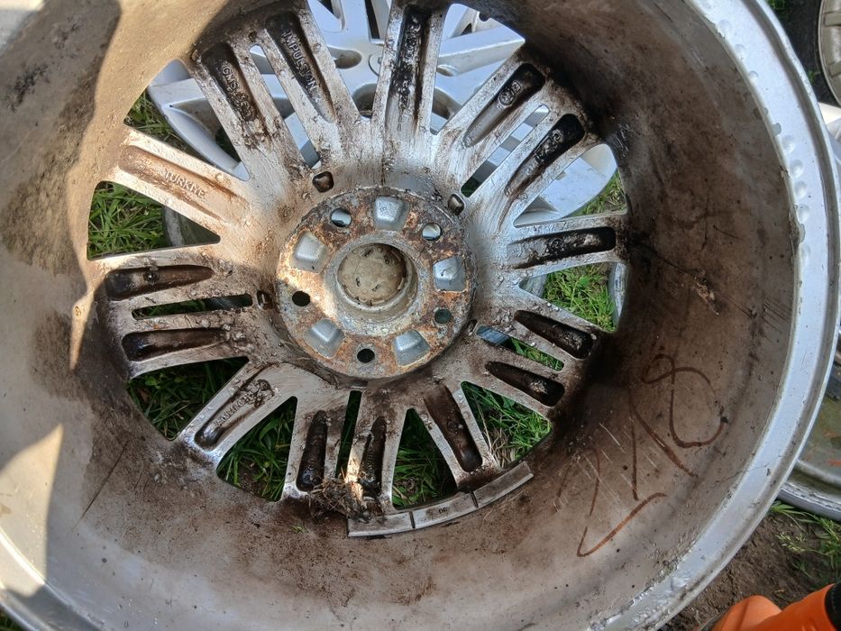 Felgi aluminiowe 17" 5x108 Renault z czujnikami  | Laguna II Espace
: