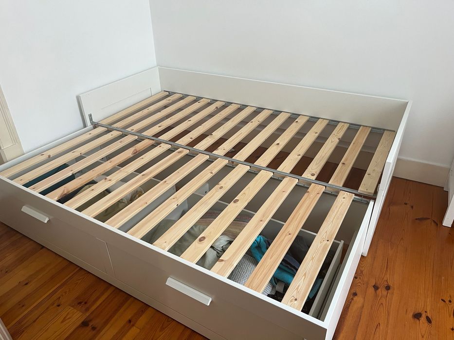 Cama individual ou dupla IKEA