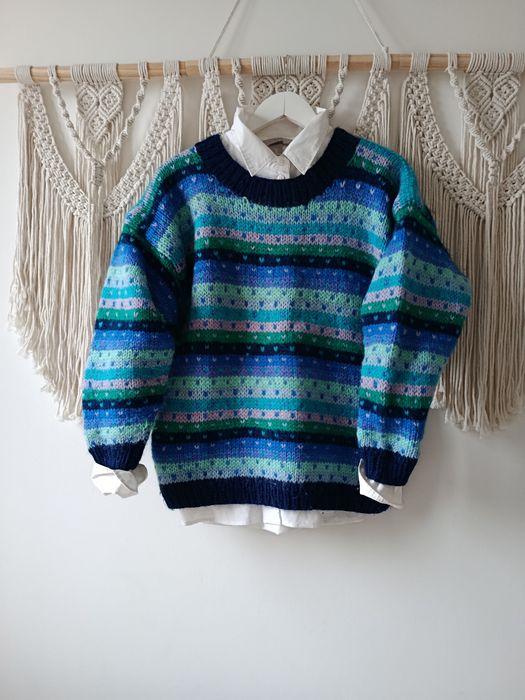 Przepiękny wełniany sweter 100% r.M/L idealny w góry czy na narty