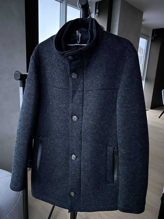 Пальто чоловіче Bugatti темно-синє, розмір 48