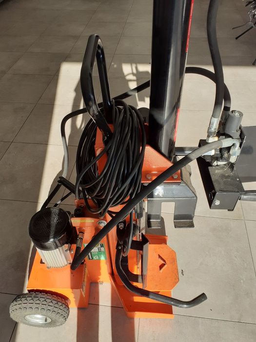 Alugo Rachador de lenha monofásico