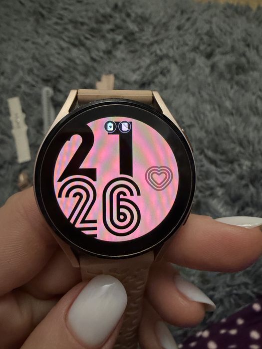 Samsung galaxy watch 4 40мм
