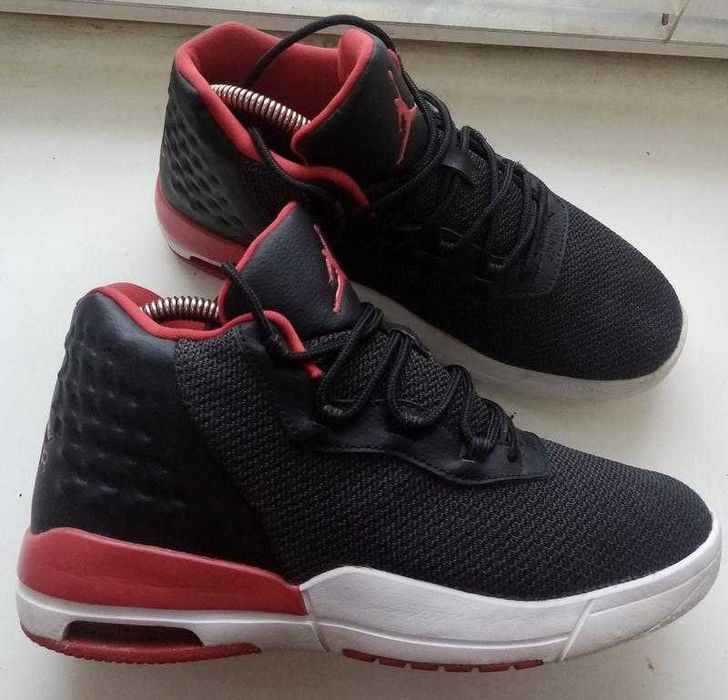Оригинал. 24 см. кроссовки nike air jordan academy bred.
