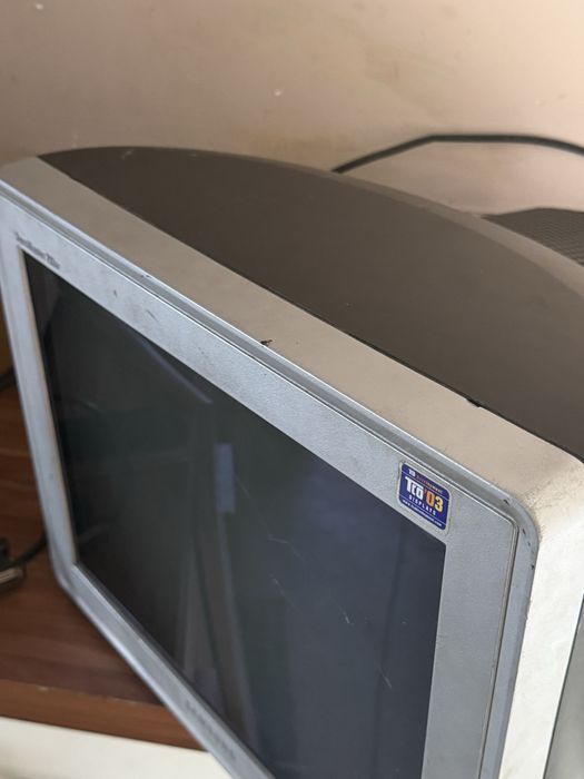 Monitor samsung RETRO  Samsung SyncMaster 793DF S