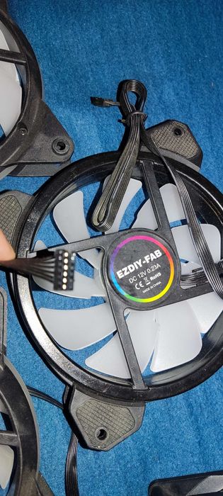 Вентилятор з підсвіткою для ПК з Німеччини
