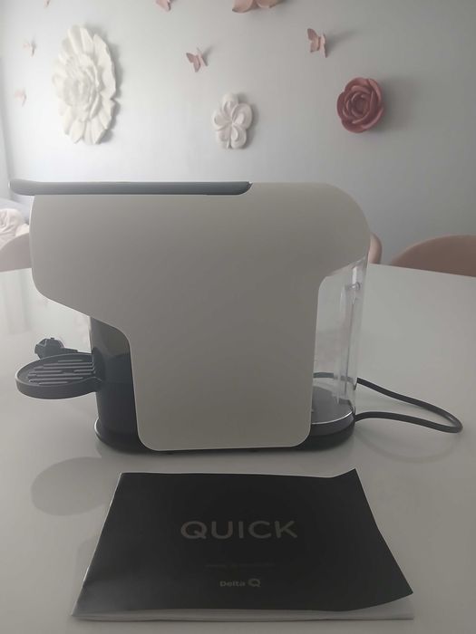 Máquina de café Delta Quick