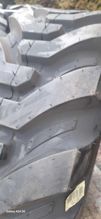 KOMPLET OPON DOJCB  2x-OPONA 16.9-28 16PR| 16.9-28 |  440/80-28 BRUTTO