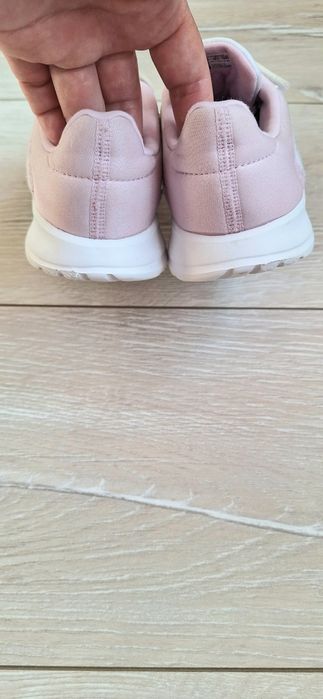 Кросівки на дівчинку р-р 27 Adidas Tensaur Run 2.0