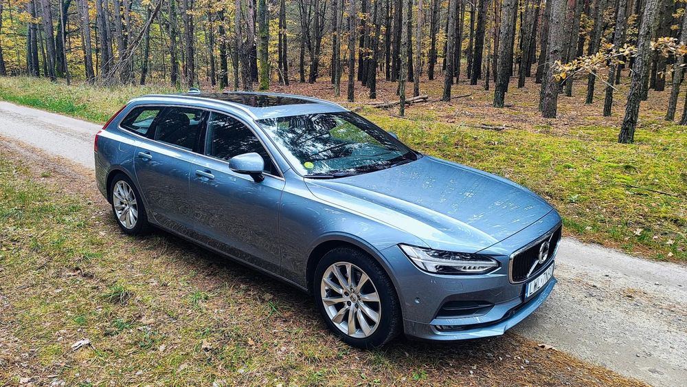 Volvo V90