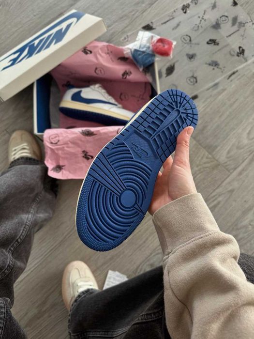 Кросівки Nike Air Jordan 1 Low OG SP Fragment x Travis Scott premium