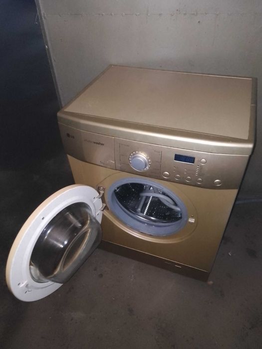 Продам Стиральная машина LG